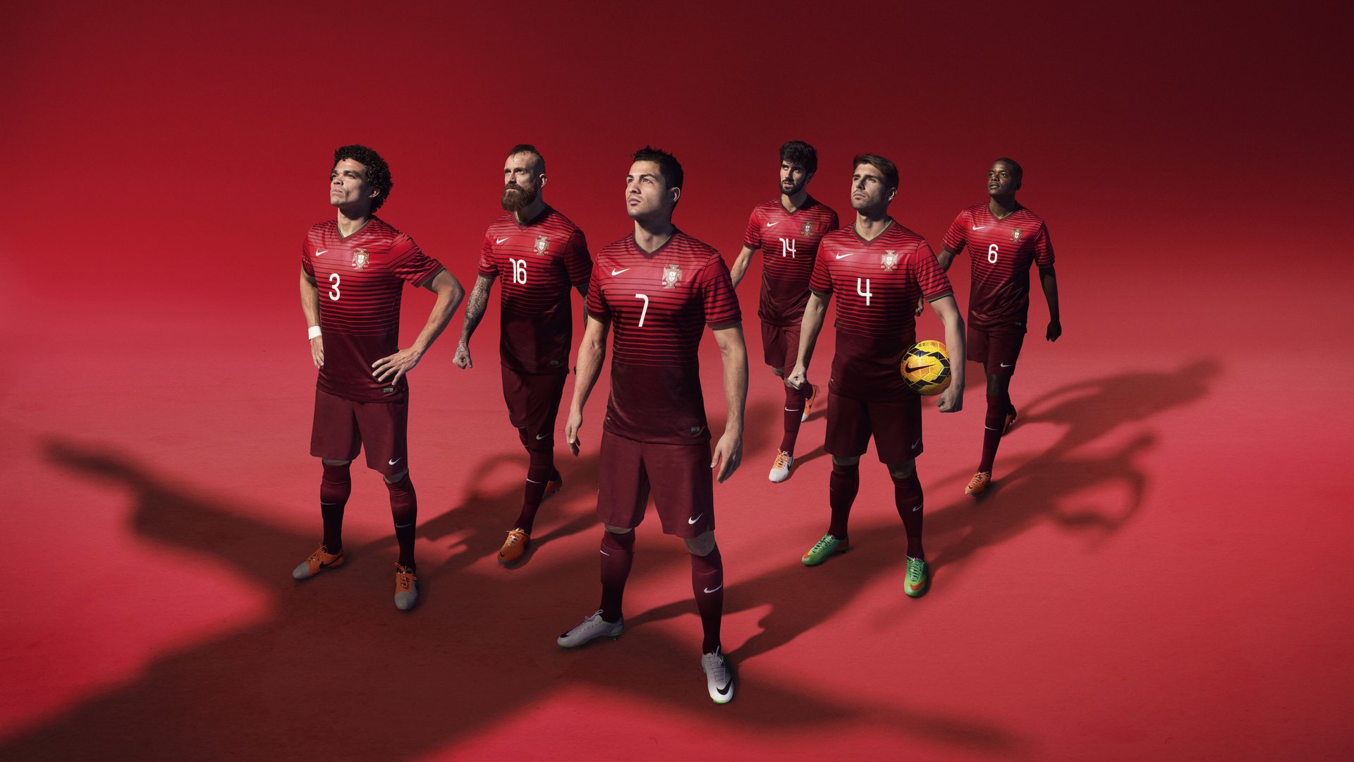 传奇教练的“战术宝典”：深耕细作助力球队实现飞跃，盘点十大传奇训练家